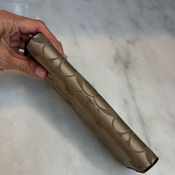 Coach Ashley Signature Logo Full Zip Wallet - Picture 10 of 15